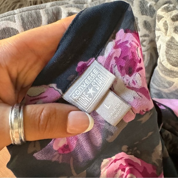 Converse Floral Ruffle Blouse - Pink and Black - Picture 4 of 5